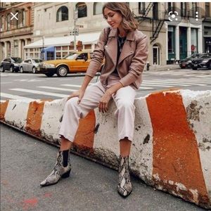 Paige Willa booties snake NWT sz 9